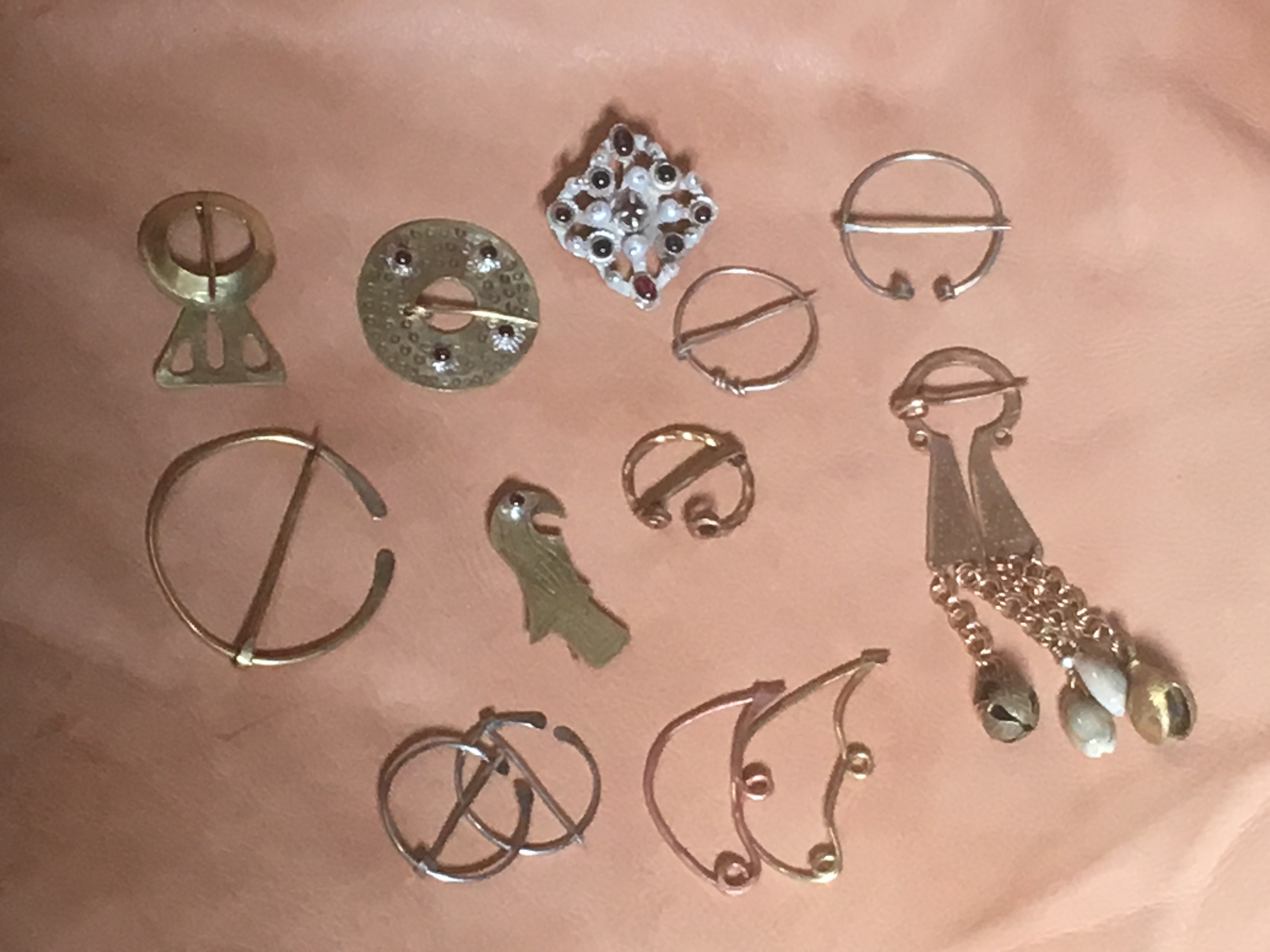 Fairy_Tales_Chest_cloak pins